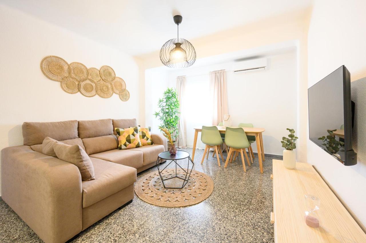 Fleming House Apartment Malaga Exterior photo